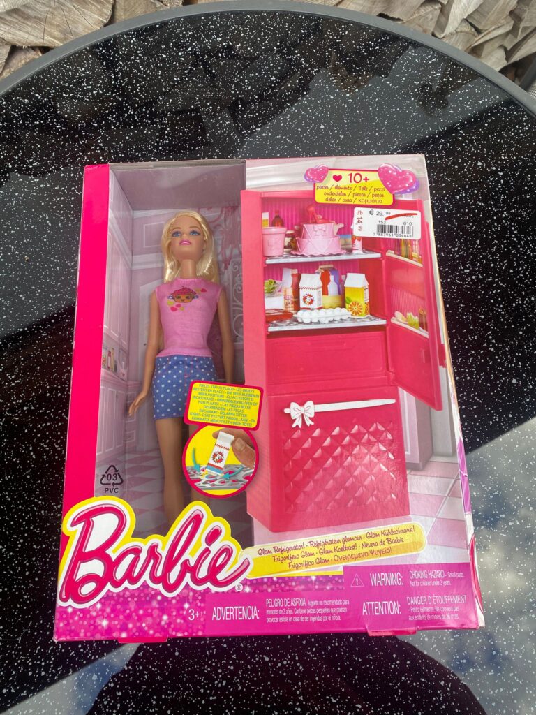 Barbiepuppe - neu