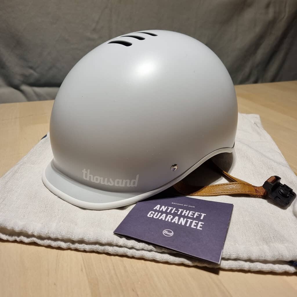 Fahrradhelm thousand - NEU