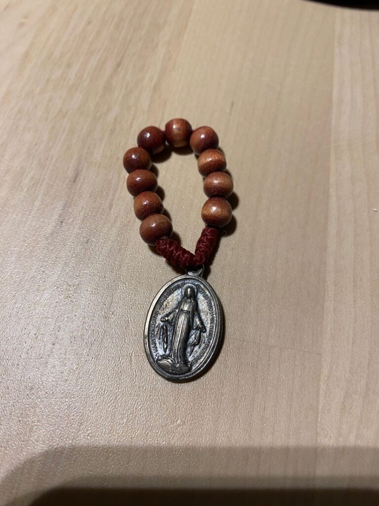Holzperlen mit Medallion